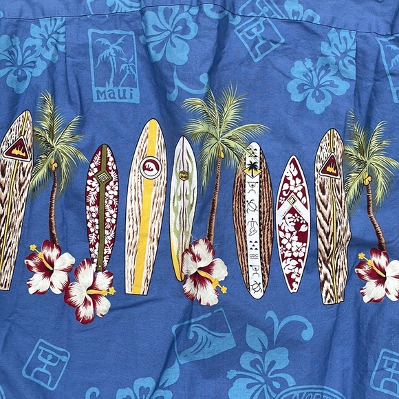 Royal Creations Made In Hawaii Surf Shirt - Picture 6 of 7